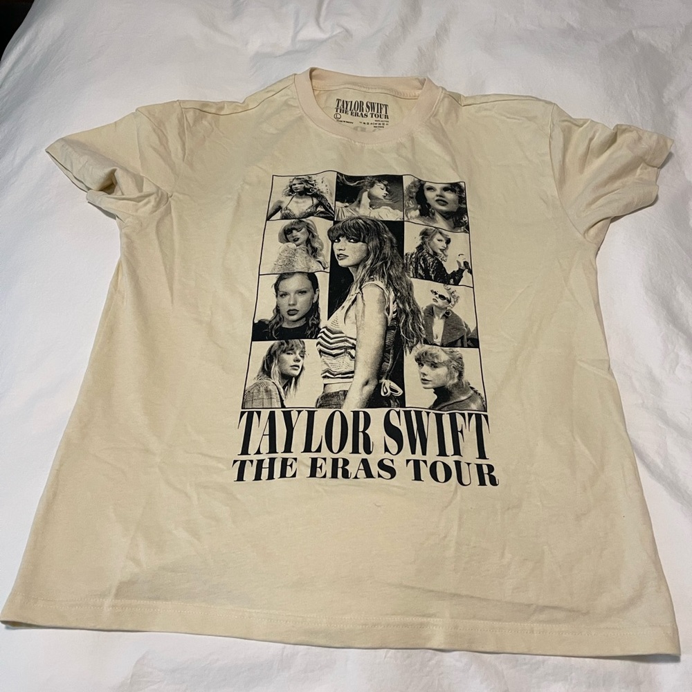 Taylor Swift The Era’s Tour t-shirt. Will send in bag purchased in.